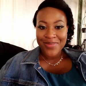 Meet your Posher, Tiara